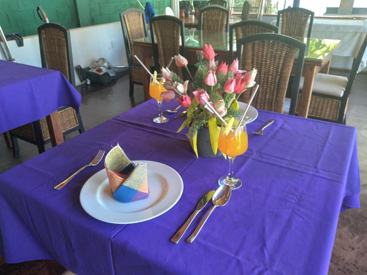 Vijai Resort Негомбо Екстериор снимка
