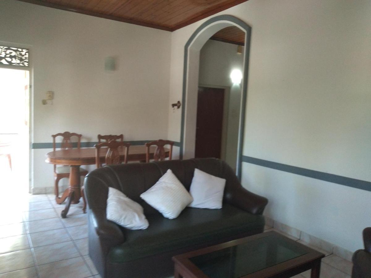 Vijai Resort Негомбо Екстериор снимка