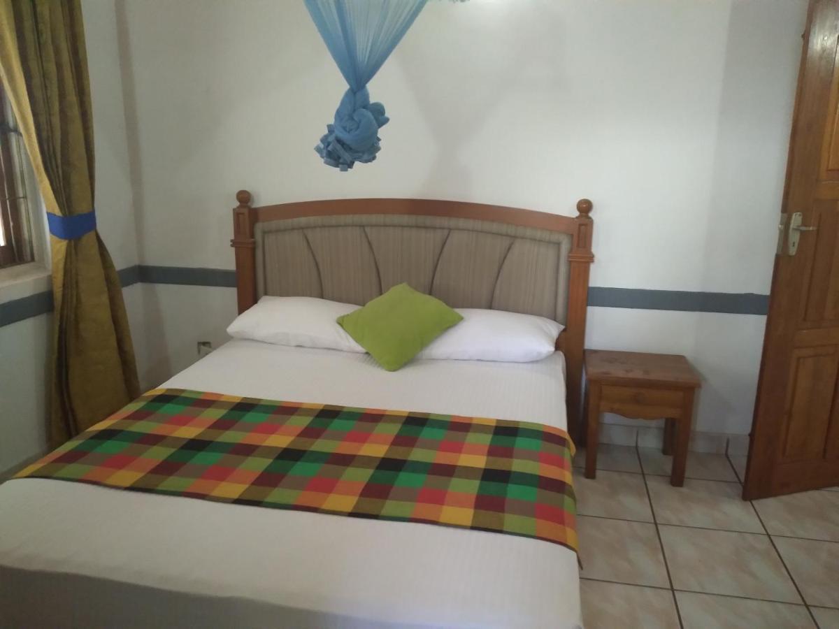 Vijai Resort Негомбо Екстериор снимка